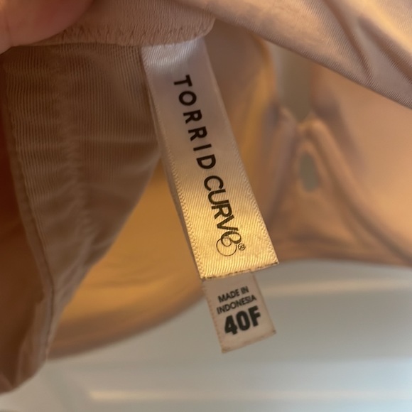 Lightly line T-shirt bra torrid - Picture 7 of 7